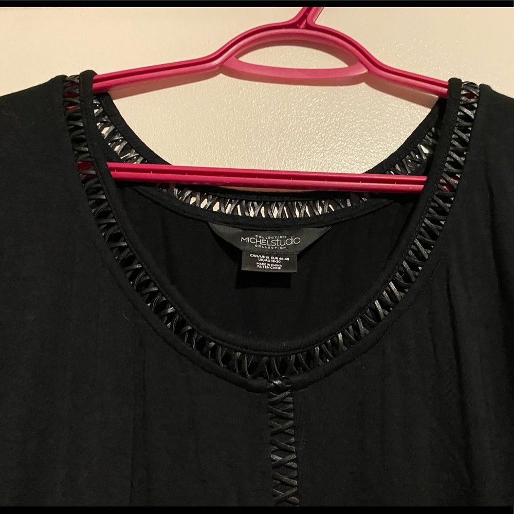MICHEL STUDIO TEE W/LEATHER DETAIL - Picture 3 of 10